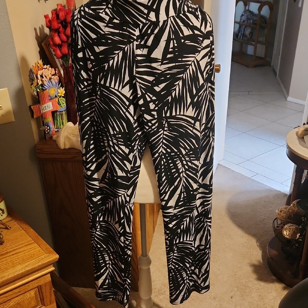 Michael Kors Black and White Tropical Print Wide Leg Pants